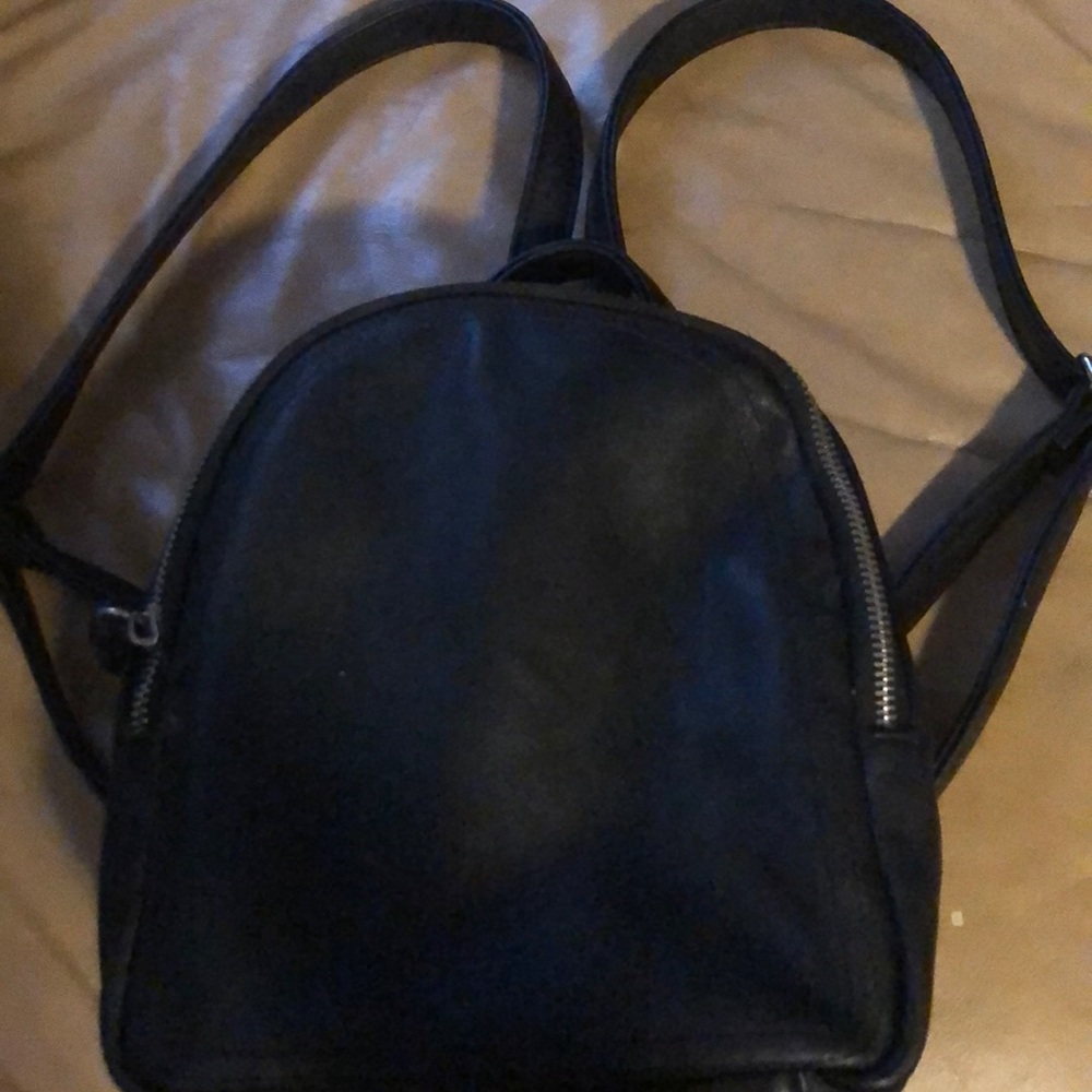 Black mini back pack
